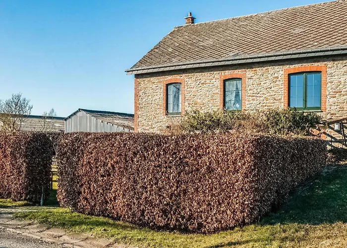 Pretty Farmhouse In Houffalize With Courtyard