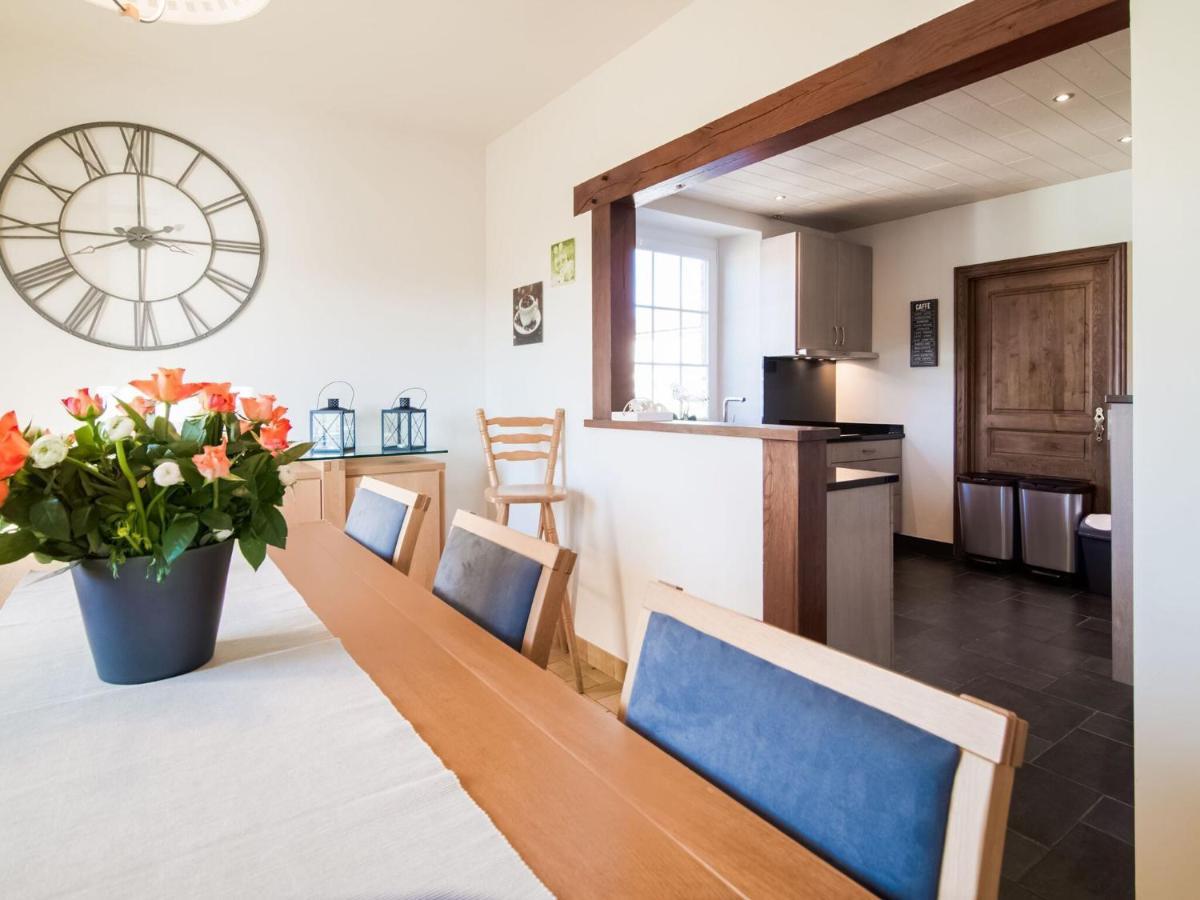 Pretty In With Courtyard Holiday home Houffalize