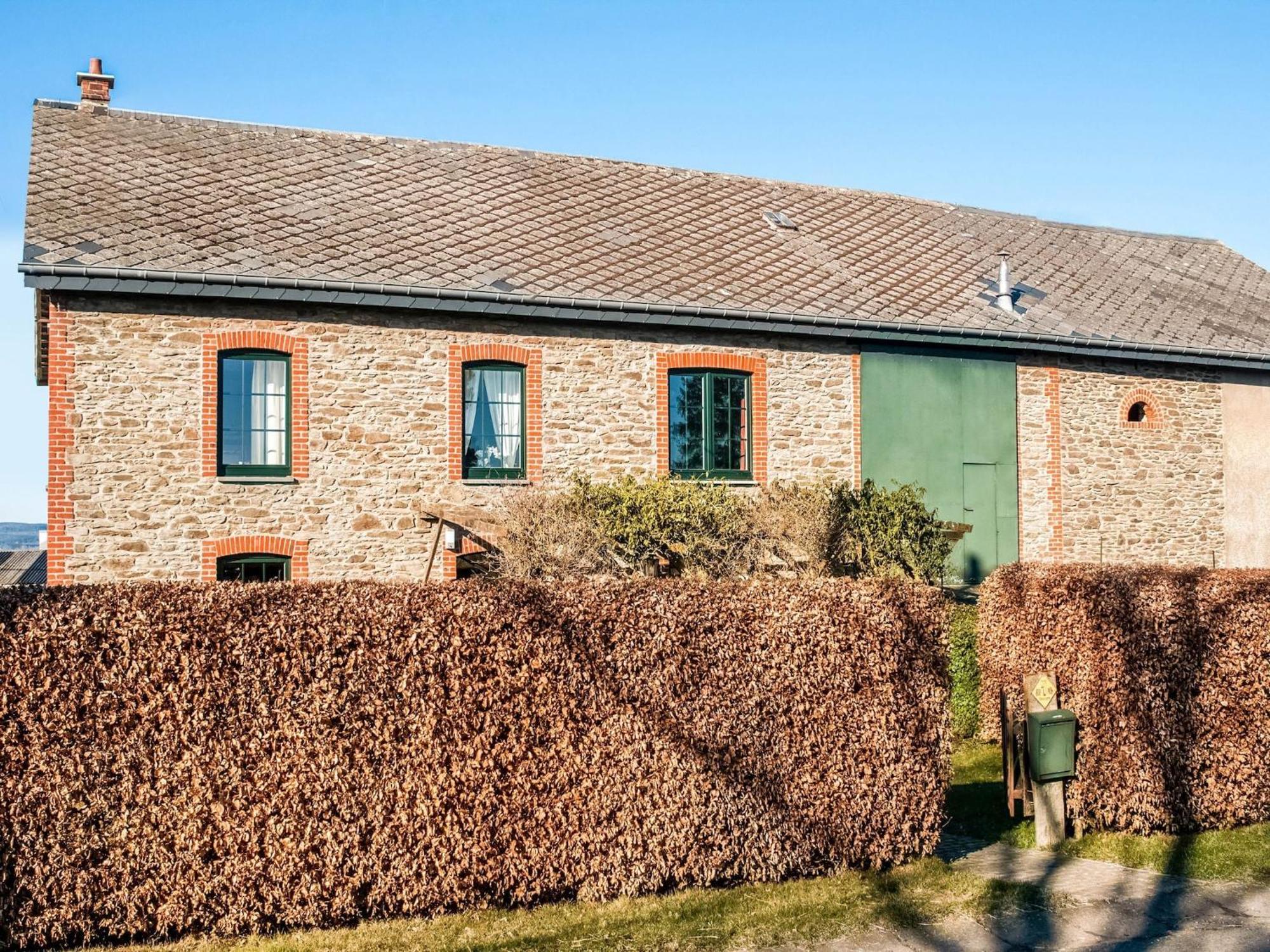 Pretty In With Courtyard Holiday home Houffalize